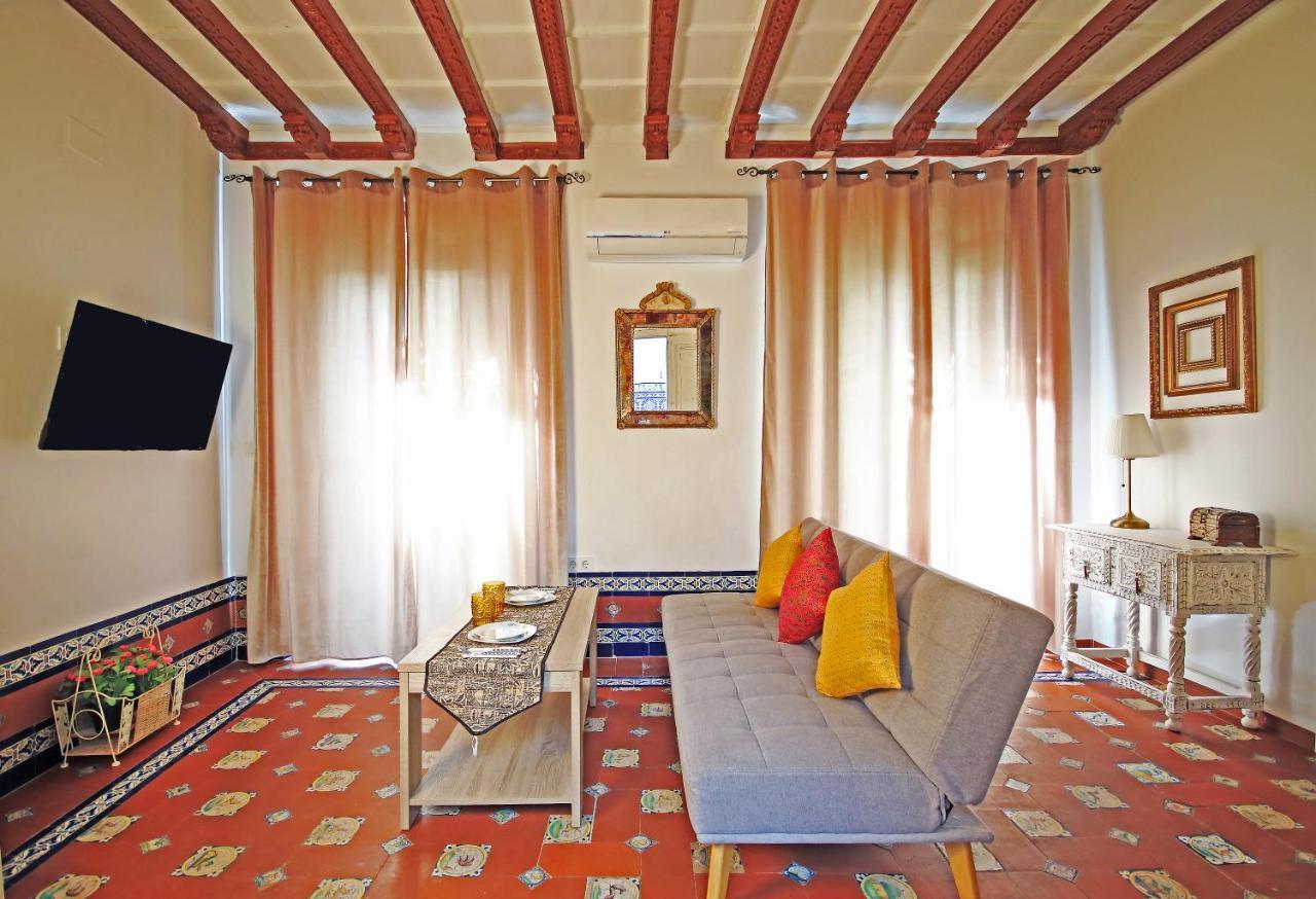Palace House Hercules - Apartments Seville Exterior photo