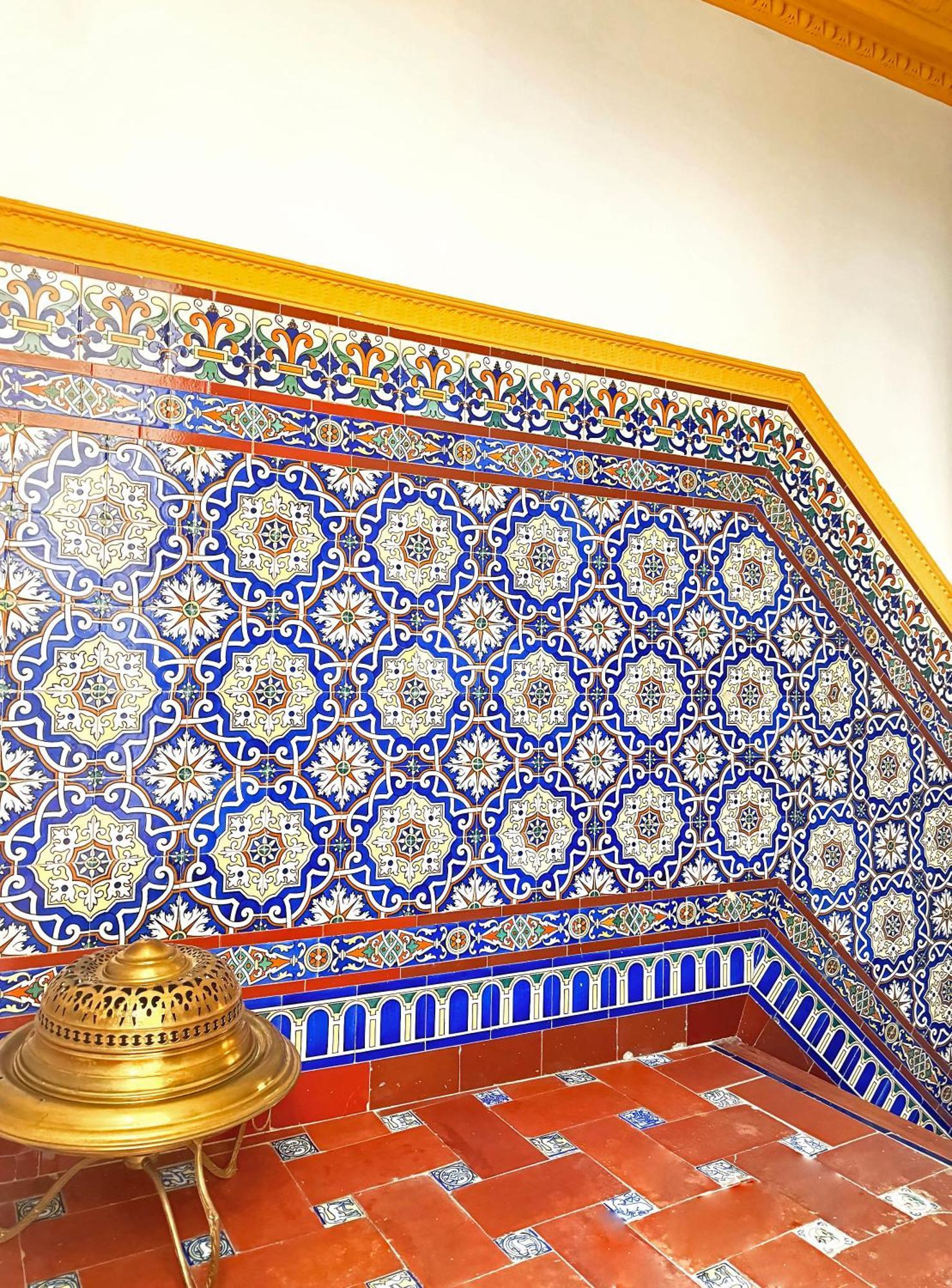 Palace House Hercules - Apartments Seville Exterior photo
